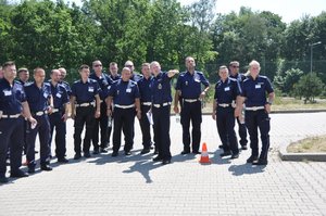 Zapoznawanie uczestników z wyznaczoną trasą dla samochodu