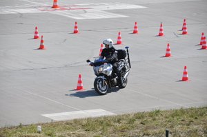 Konkurencja jazda sprawnościowa motocyklem