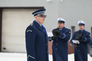 Na pierwszym planie insp. Mariusz Krzystyniak.