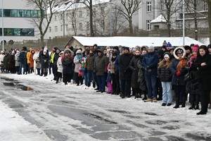 Zgromadzeni goście na uroczystości ślubowania.