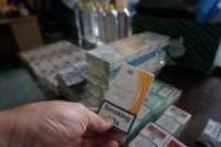 Zarekwirowany na targu alkohol i papierosy