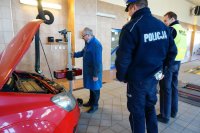 Zdjęcie z akcji &quot;Twoje Światła - Twoje Bezpieczeństwo&quot;