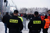 Policjanci na terenie Muzeum PRL