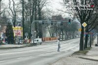 Pieszy przechodzący w miejscu niedozwolonym
