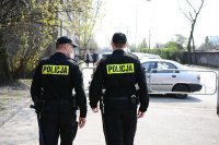Policjanci patrolujący rudzkie ulice