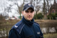 Dzień z dzielnicowym Adrianem Sułkowskim