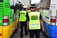 Działania Truck &amp; Bus na terenie Rudy Śląskiej - kontrola autobusów wykonana przez policjantów i inspektorów ITD
