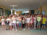 Zdjęcie grupowe z kolonistami