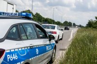 policjant kontrolujący prędkość