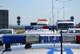 widok sygnałów świetlnych radiowozu