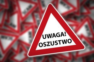 trójkątne znali z napisem uwaga oszustwo