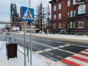 zdjęcie poglądowe przedstawiające ulicę z przejściem dla pieszych