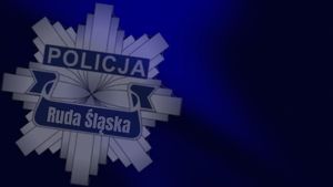 Odznaka policyjna na granatowym tle