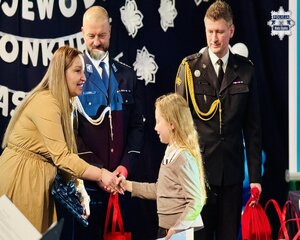 Wręczanie nagród laureatom