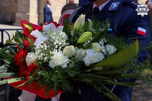 biało-czerwone kwiaty
